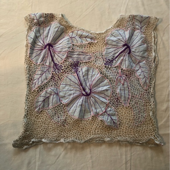 Vintage Cutwork Flower and Fishnet Top Sz M - Picture 5 of 10